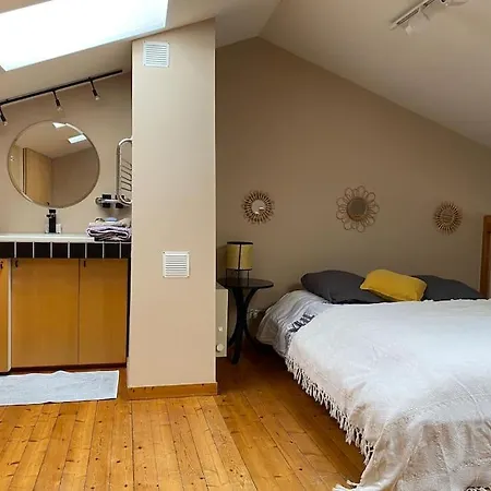 Appartement Au Calme Sur Le Vieux Port La Rochelle (Charente-Maritime)